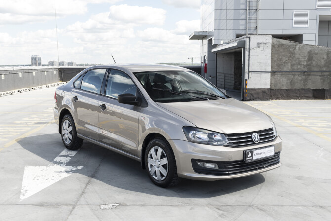 Volkswagen Polo V Рестайлинг с пробегом 2016 года, цена 753 400 рублей, 261164 км, седан, Автокод Объявления