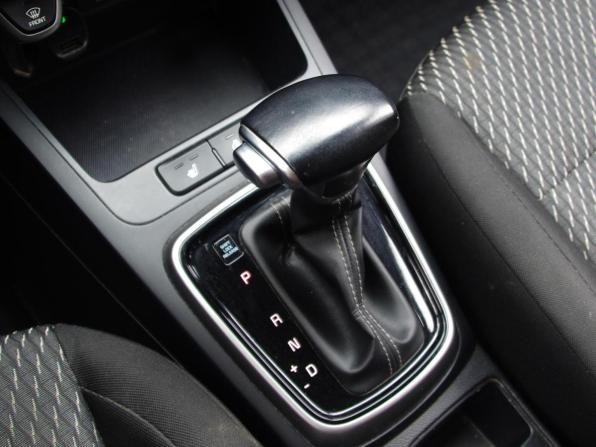 Kia Rio IV с пробегом 2018 года, цена 1 620 000 рублей, 153812 км, хэтчбек, Автокод Объявления