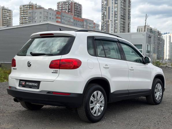 Volkswagen Tiguan I с пробегом 2011 года, цена 955 000 рублей, 132000 км, внедорожник, Автокод Объявления