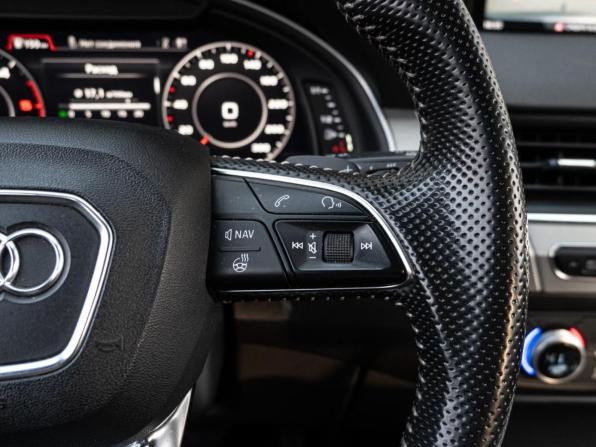 Audi Q7 II (4M) с пробегом 2015 года, цена 2 990 000 рублей, 322922 км, внедорожник, Автокод Объявления