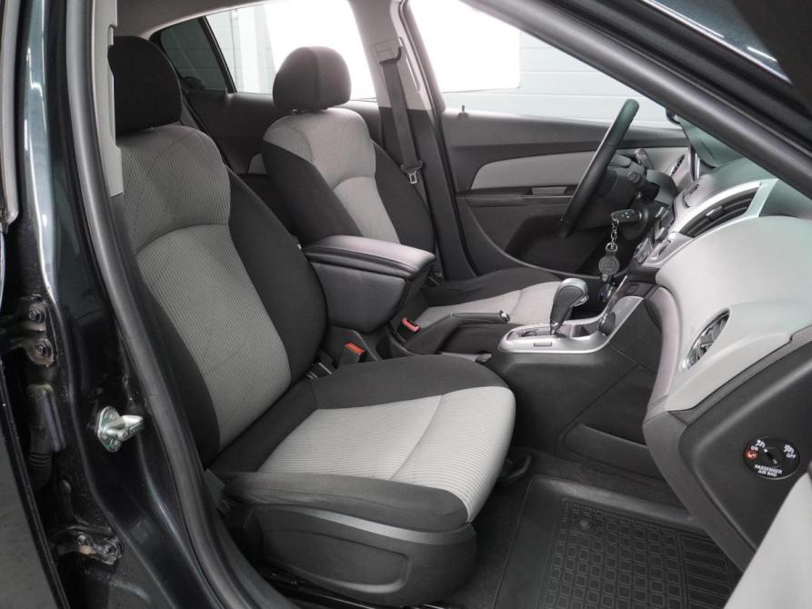 Chevrolet Cruze I Рестайлинг Воронеж  - изображение 8