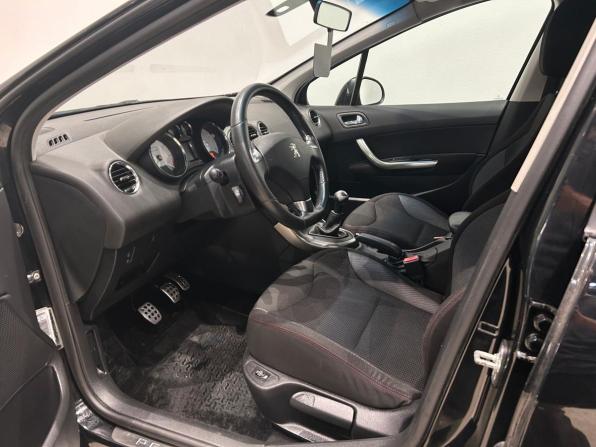 Peugeot 308 I Рестайлинг с пробегом 2011 года, цена 379 000 рублей, 190049 км, хэтчбек, Автокод Объявления