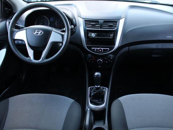 Hyundai Solaris I с пробегом 2013 года, цена 619 000 рублей, 130710 км, седан, Автокод Объявления