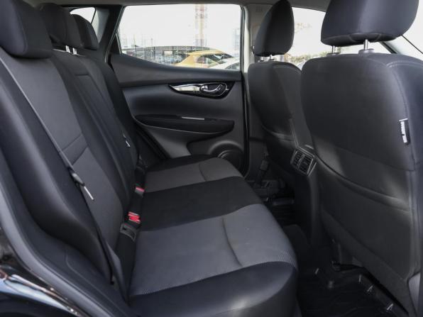 Nissan Qashqai II с пробегом 2018 года, цена 1 149 000 рублей, 272673 км, внедорожник, Автокод Объявления