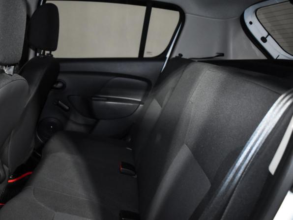 Renault Sandero II Рестайлинг с пробегом 2019 года, цена 970 000 рублей, 24577 км, хэтчбек, Автокод Объявления