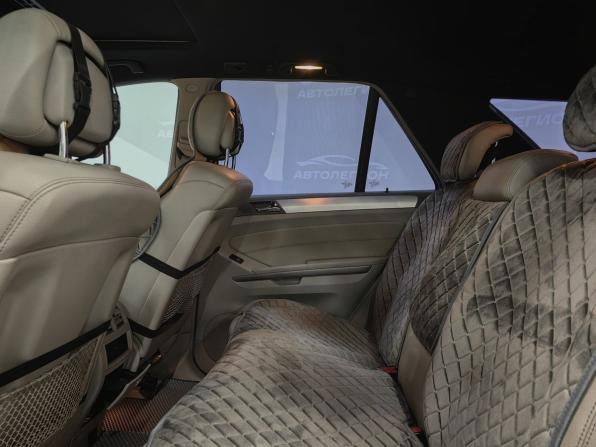 Mercedes-Benz M-Класс II (W164) Рестайлинг с пробегом 2009 года, цена 1 850 000 рублей, 305948 км, внедорожник, Автокод Объявления