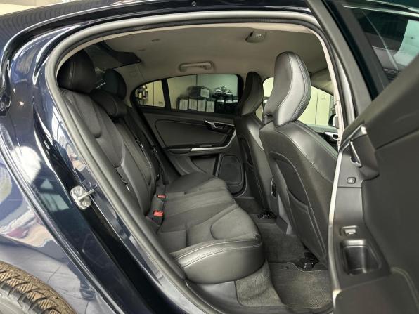 Volvo S60 II Рестайлинг с пробегом 2017 года, цена 1 570 000 рублей, 178353 км, седан, Автокод Объявления