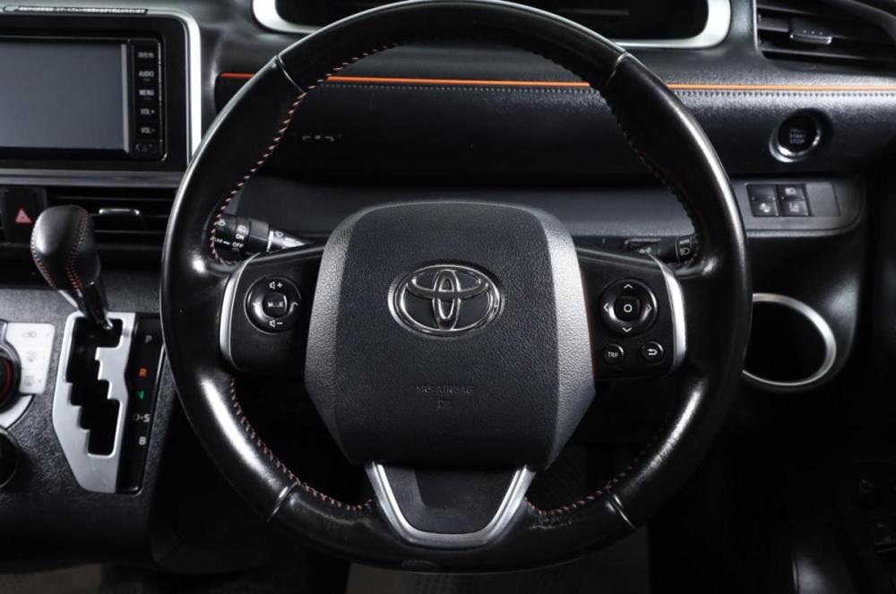 Toyota Sienta II Новосибирск  - изображение 12