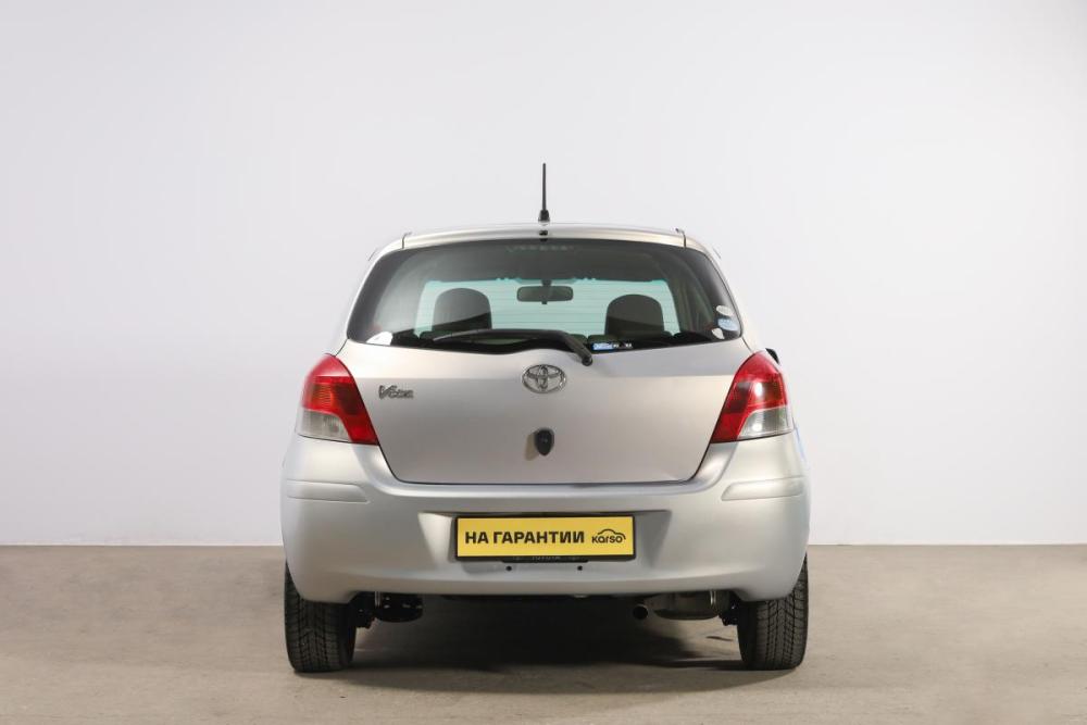 Toyota Vitz II (XP90) Новосибирск  - изображение 6