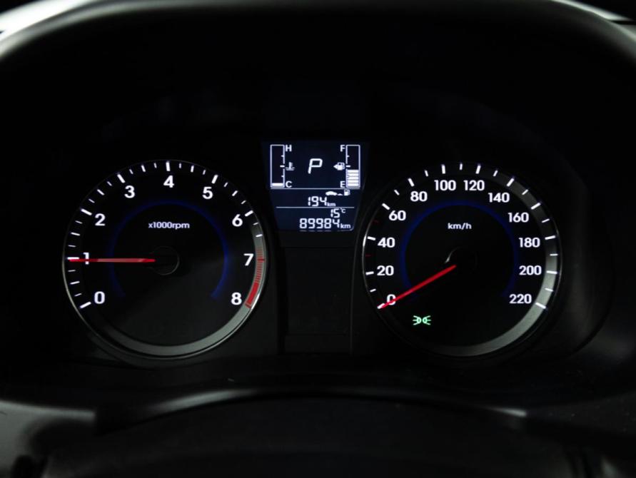Hyundai Solaris I Рестайлинг Санкт-Петербург  - изображение 13