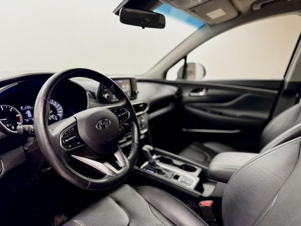 Hyundai Santa Fe IV с пробегом 2019 года, цена 3 430 000 рублей, 91341 км, внедорожник, Автокод Объявления