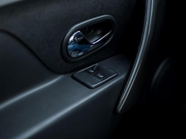 Renault Sandero II Рестайлинг с пробегом 2019 года, цена 1 120 000 рублей, 138997 км, хэтчбек, Автокод Объявления