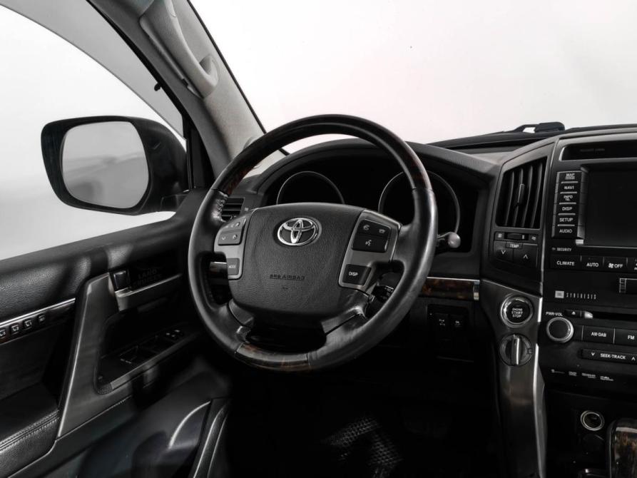 Toyota Land Cruiser 200 Series Санкт-Петербург  - изображение 19