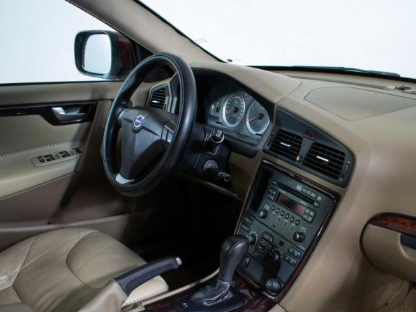 Volvo XC70 I Рестайлинг с пробегом 2007 года, цена 725 000 рублей, 232530 км, универсал, Автокод Объявления