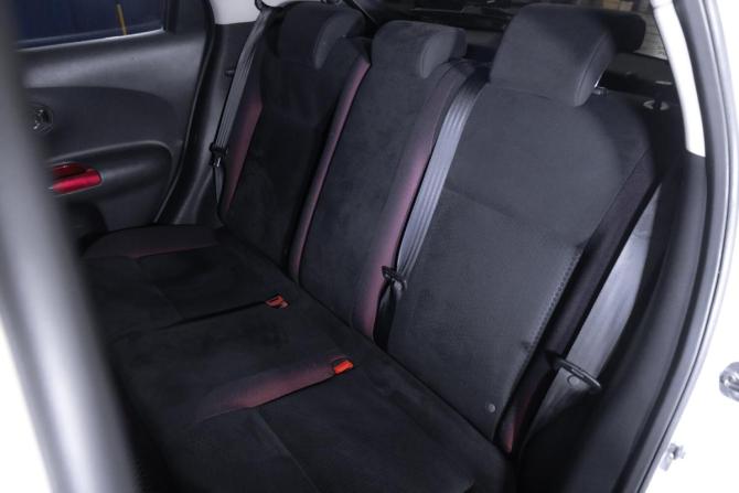 Nissan Juke I с пробегом 2011 года, цена 899 000 рублей, 181055 км, внедорожник, Автокод Объявления