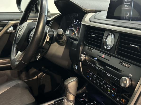 Lexus RX IV Рестайлинг с пробегом 2019 года, цена 5 050 000 рублей, 86883 км, внедорожник, Автокод Объявления