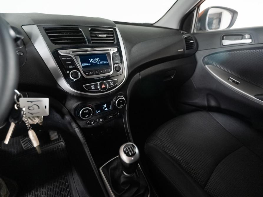Hyundai Solaris I Рестайлинг Челябинск  - изображение 12