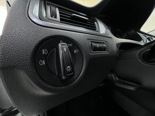 Skoda Rapid I Рестайлинг с пробегом 2019 года, цена 1 290 000 рублей, 108000 км, лифтбек, Автокод Объявления