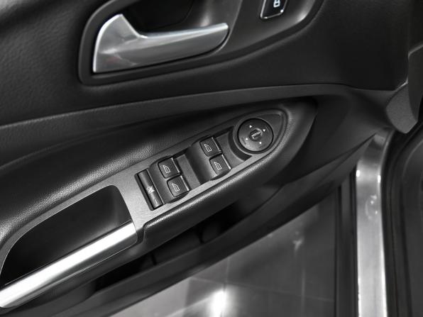 Ford Kuga II с пробегом 2013 года, цена 1 250 000 рублей, 117431 км, внедорожник, Автокод Объявления