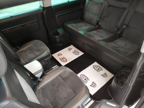 Volkswagen Multivan T5 Рестайлинг с пробегом 2011 года, цена 2 280 300 рублей, 268843 км, минивэн, Автокод Объявления