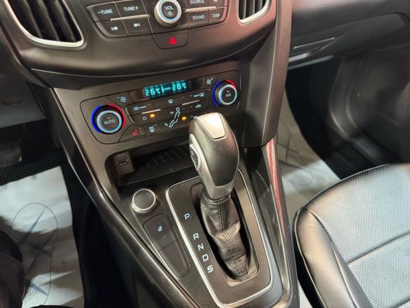 Ford Focus III Рестайлинг с пробегом 2018 года, цена 1 099 000 рублей, 101881 км, хэтчбек, Автокод Объявления