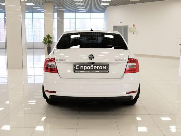 Skoda Octavia III (A7) Рестайлинг с пробегом 2020 года, цена 1 587 000 рублей, 217000 км, лифтбек, Автокод Объявления