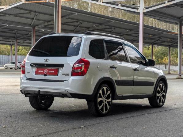 Lada (ВАЗ) Kalina II с пробегом 2015 года, цена 599 900 рублей, 131000 км, универсал, Автокод Объявления