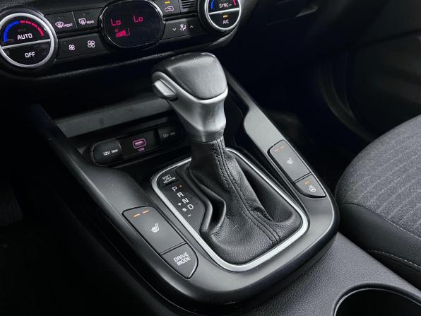 Kia Soul III с пробегом 2020 года, цена 1 530 000 рублей, 213283 км, хэтчбек, Автокод Объявления