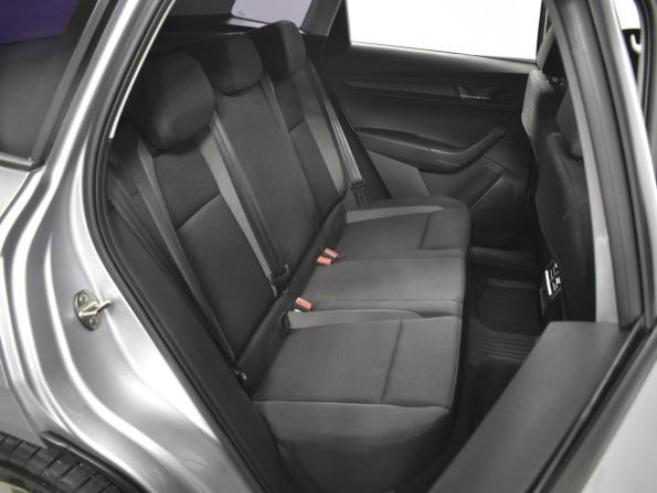 Skoda Karoq I с пробегом 2021 года, цена 2 152 900 рублей, 75633 км, внедорожник, Автокод Объявления