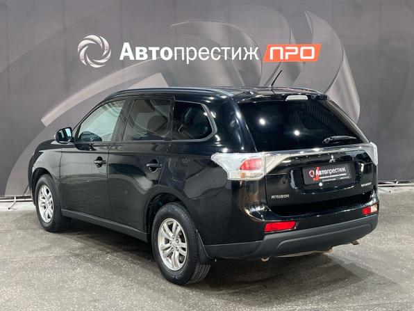 Mitsubishi Outlander III с пробегом 2013 года, цена 1 350 000 рублей, 182344 км, внедорожник, Автокод Объявления