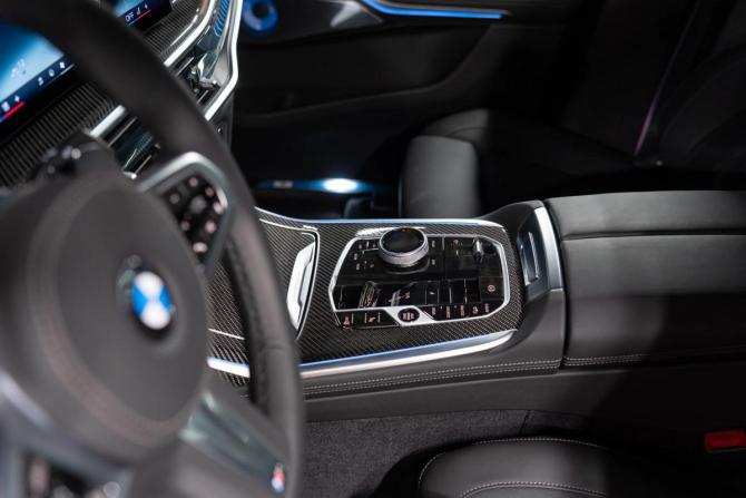 Новый BMW X7 I (G07) Рестайлинг 2025 года, цена 17 990 000 рублей, внедорожник, Автокод Объявления