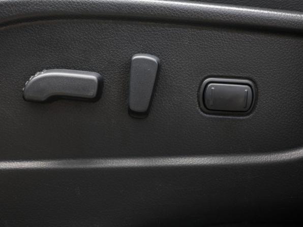 Nissan Murano II (Z51) Рестайлинг с пробегом 2011 года, цена 999 000 рублей, 312000 км, внедорожник, Автокод Объявления