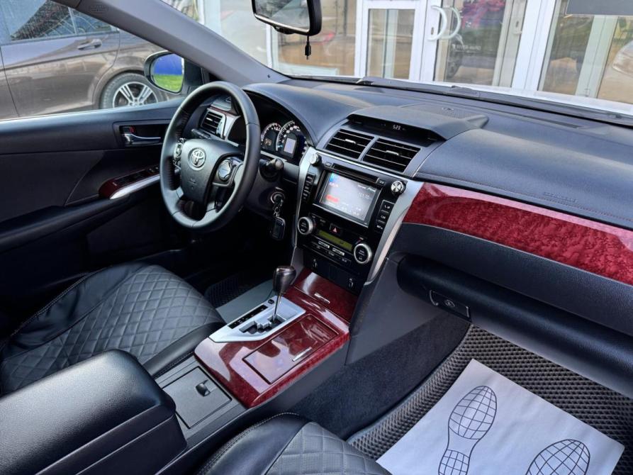 Toyota Camry VII (XV50) Ульяновск  - изображение 9