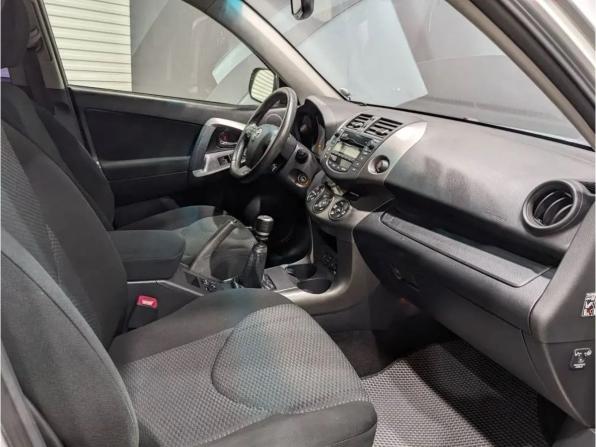 Toyota RAV4 III (XA30) Рестайлинг с пробегом 2012 года, цена 1 240 000 рублей, 240000 км, внедорожник, Автокод Объявления