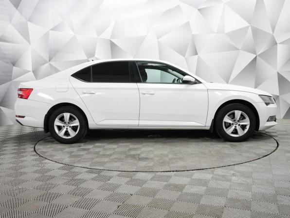 Skoda Superb III с пробегом 2017 года, цена 1 565 000 рублей, 178177 км, лифтбек, Автокод Объявления