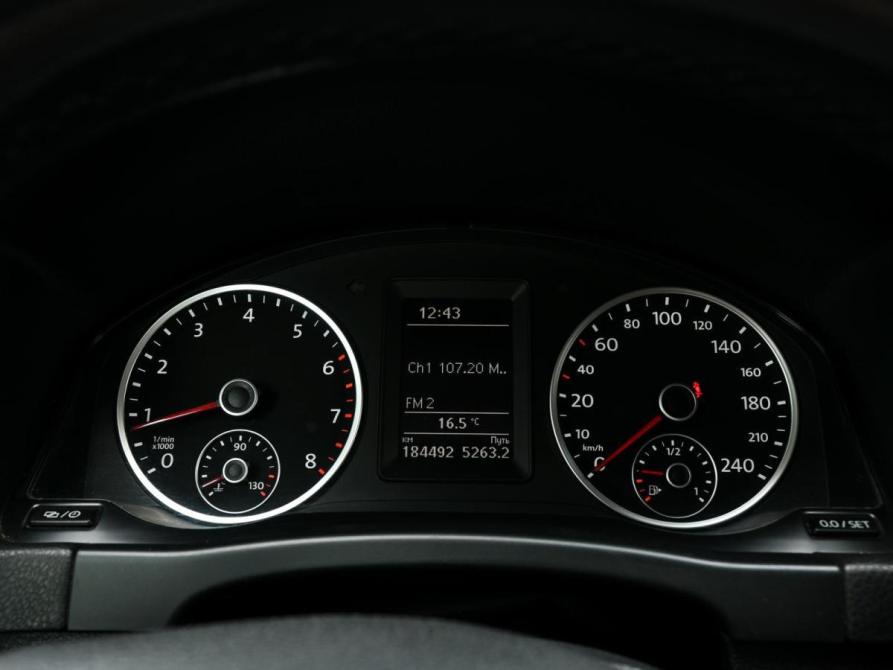 Volkswagen Tiguan I Рестайлинг Волгоград  - изображение 13