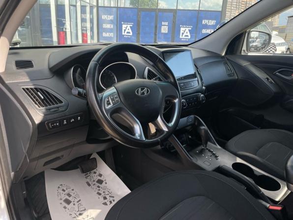Hyundai ix35 I Рестайлинг с пробегом 2014 года, цена 1 310 000 рублей, 115600 км, внедорожник, Автокод Объявления