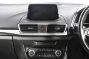 Mazda Axela III Рестайлинг Новосибирск  - изображение 30