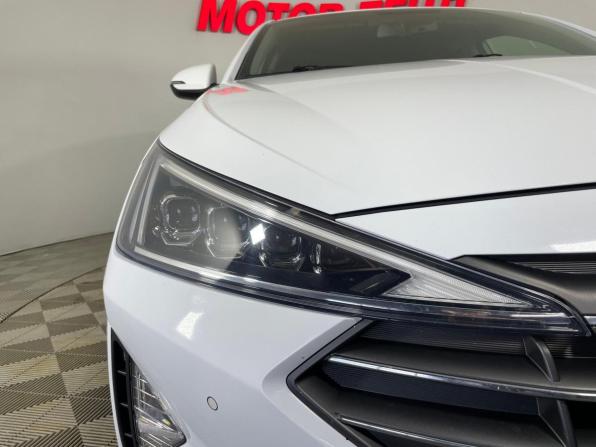 Hyundai Elantra VI (AD) Рестайлинг с пробегом 2019 года, цена 1 725 000 рублей, 102965 км, седан, Автокод Объявления