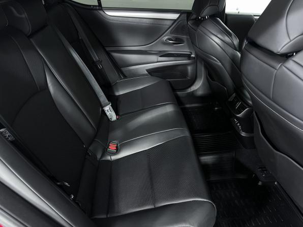 Lexus ES VII с пробегом 2020 года, цена 4 035 000 рублей, 77600 км, седан, Автокод Объявления