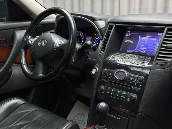 Infiniti FX II (S51) Рестайлинг с пробегом 2012 года, цена 2 499 000 рублей, 110637 км, внедорожник, Автокод Объявления