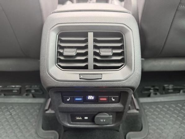 Volkswagen Tiguan II с пробегом 2019 года, цена 2 178 000 рублей, 180535 км, внедорожник, Автокод Объявления