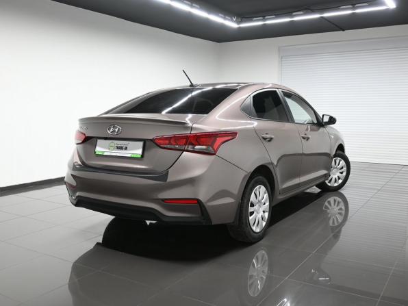 Hyundai Solaris II с пробегом 2019 года, цена 1 195 000 рублей, 125318 км, седан, Автокод Объявления