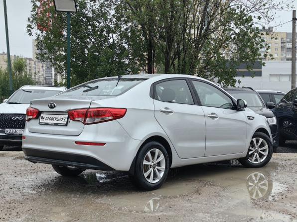Kia Rio III Рестайлинг с пробегом 2016 года, цена 1 099 000 рублей, 72000 км, седан, Автокод Объявления