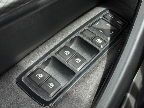 Lada (ВАЗ) Vesta I Рестайлинг (NG) с пробегом 2024 года, цена 1 399 000 рублей, 40207 км, седан, Автокод Объявления