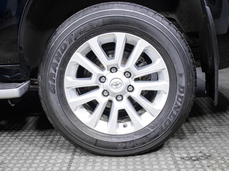 Toyota Land Cruiser Prado 150 Series Рестайлинг 1 Москва  - изображение 23