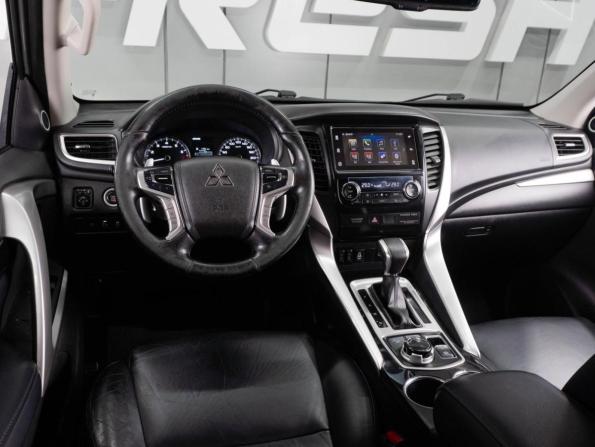 Mitsubishi Pajero Sport III с пробегом 2016 года, цена 2 799 000 рублей, 152083 км, внедорожник, Автокод Объявления