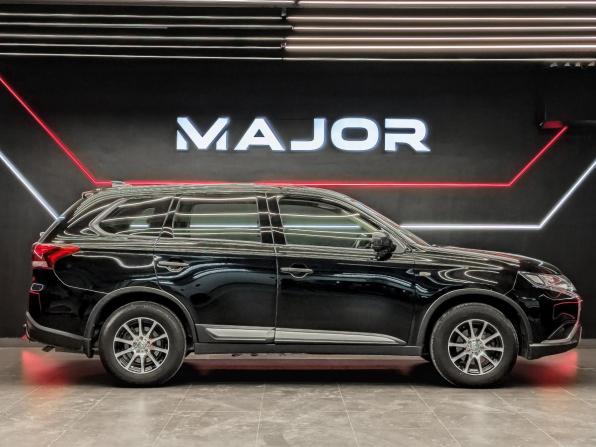 Mitsubishi Outlander III Рестайлинг 3 с пробегом 2020 года, цена 1 950 000 рублей, 125274 км, внедорожник, Автокод Объявления