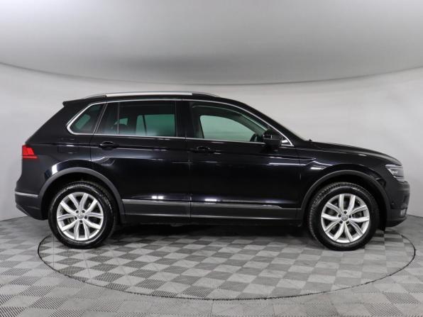 Volkswagen Tiguan II с пробегом 2017 года, цена 2 020 000 рублей, 164371 км, внедорожник, Автокод Объявления