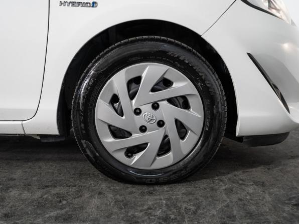 Toyota Aqua I Рестайлинг с пробегом 2017 года, цена 1 005 000 рублей, 98816 км, хэтчбек, Автокод Объявления